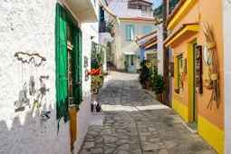 Photo de Manol&aacute;tes