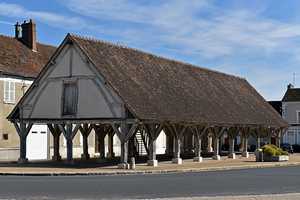 Halles de Beaumont-du-G&acirc;tinais