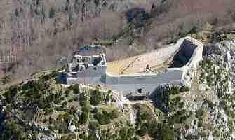 Ch&acirc;teau de Monts&eacute;gur